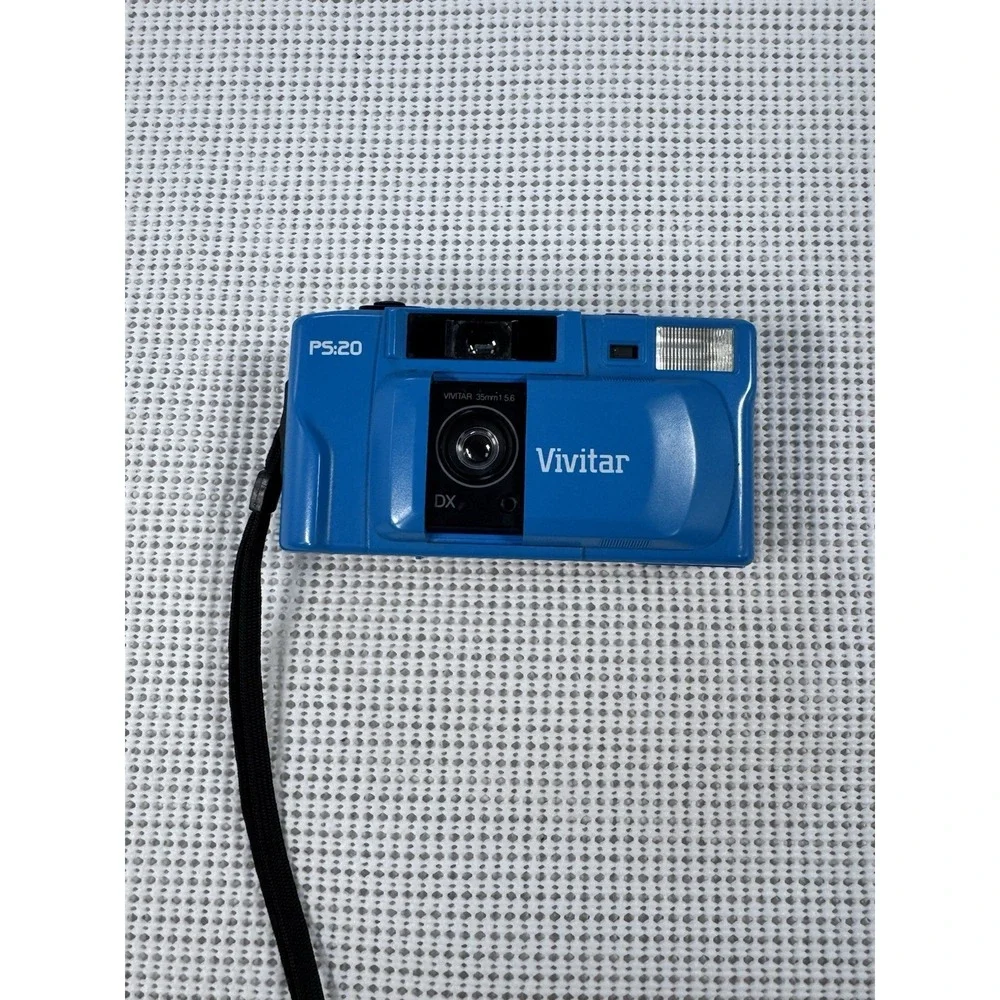 (B-2) Vivitar PS20 Point And Shoot 35mm Film Camera Blue Powers On Untested